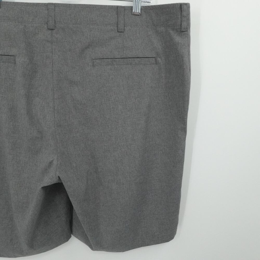 Ben Hogan Shorts Mens 42 Gray Stretch Performance Golf Chino Outdoor‎ Casual - Picture 10 of 13